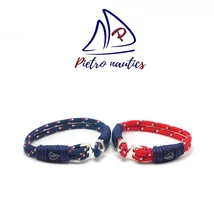 Sötétkék, fehér-piros mintás és Piros-sötétkék-fehér mintás vitorlás páros horgony karkötő 